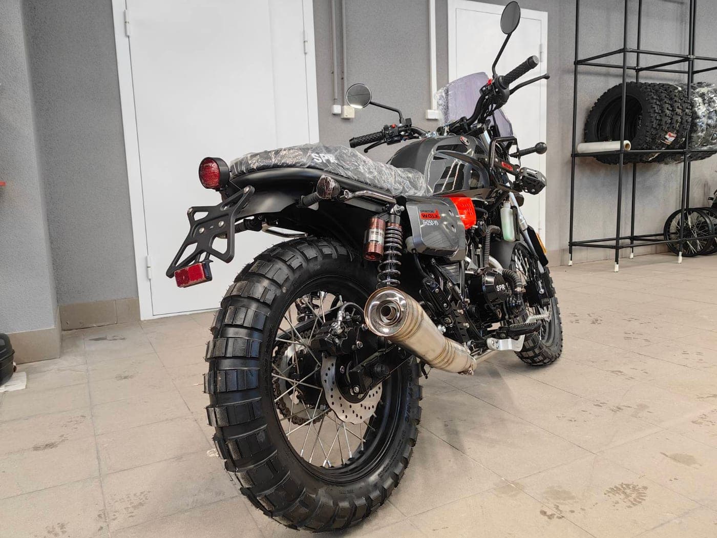 Мотоцикл SPRMOTORS Wolf 300 WC